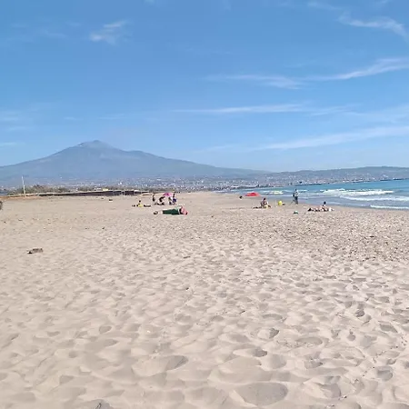 Casa Di Rita 別荘 カターニア
